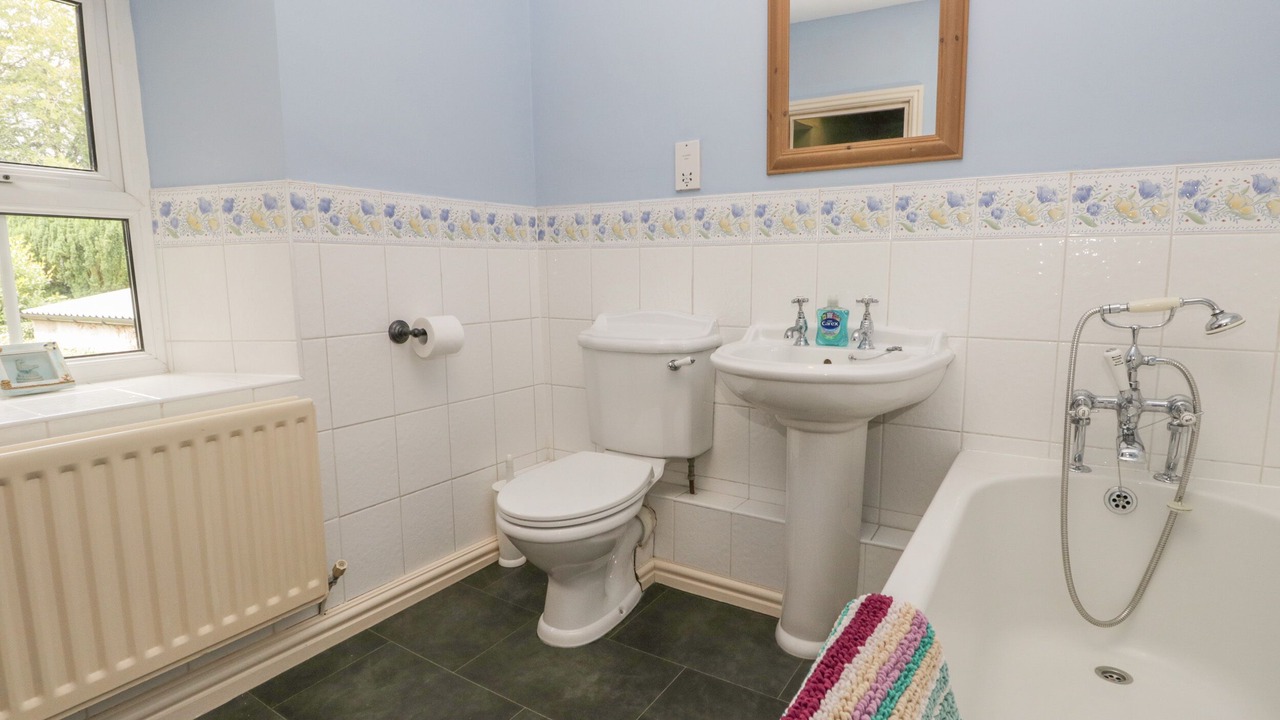 Photo of Bathroom in Near Sawrey