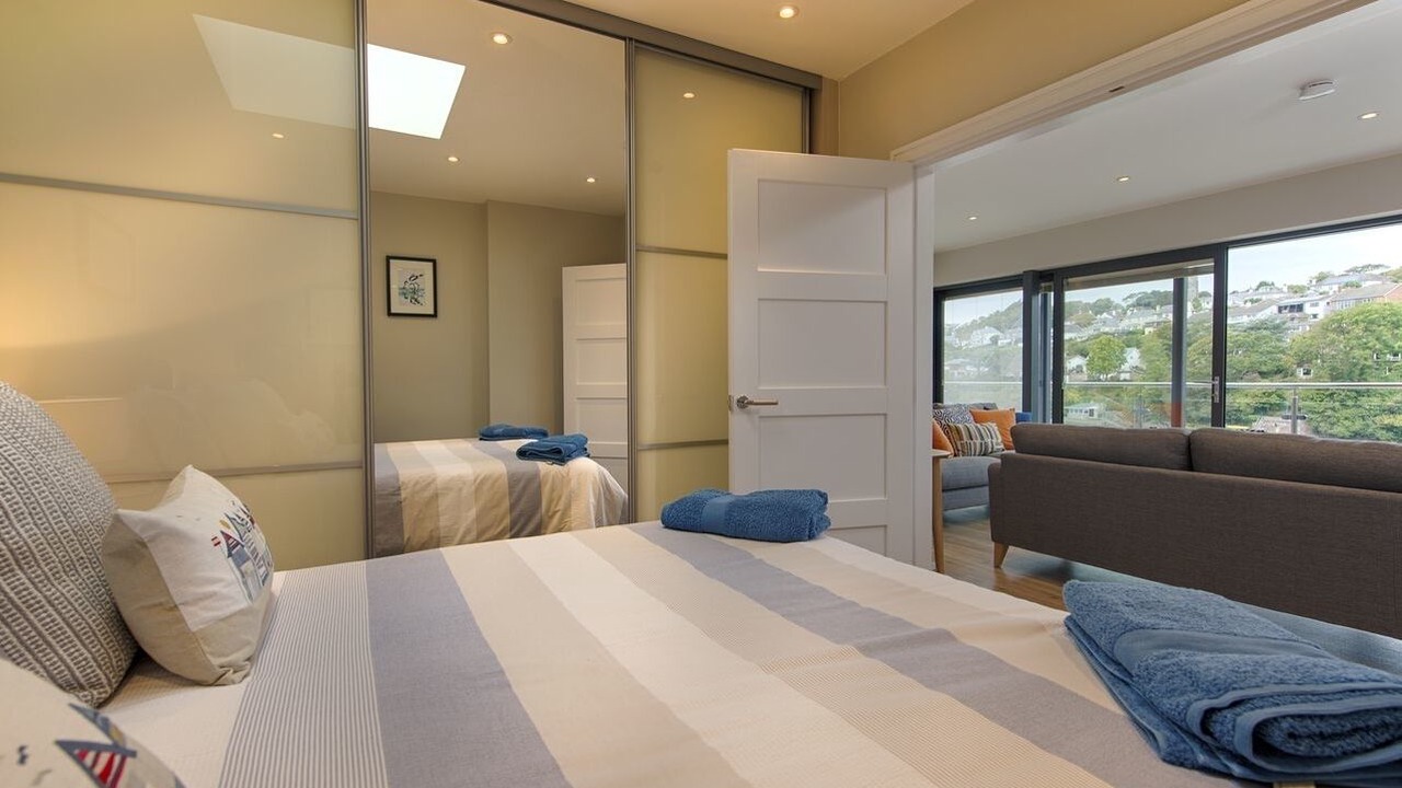 Photo of Others in Newton Ferrers