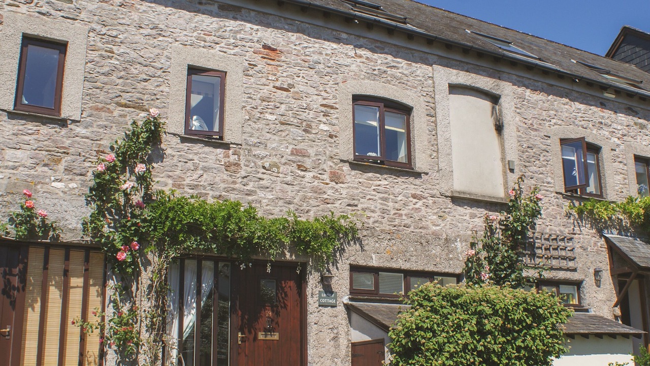 Photo of Buildings in Dittisham