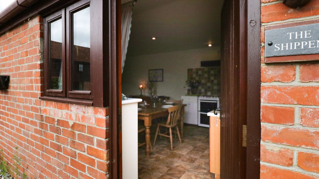 Photo of Others in Northleigh