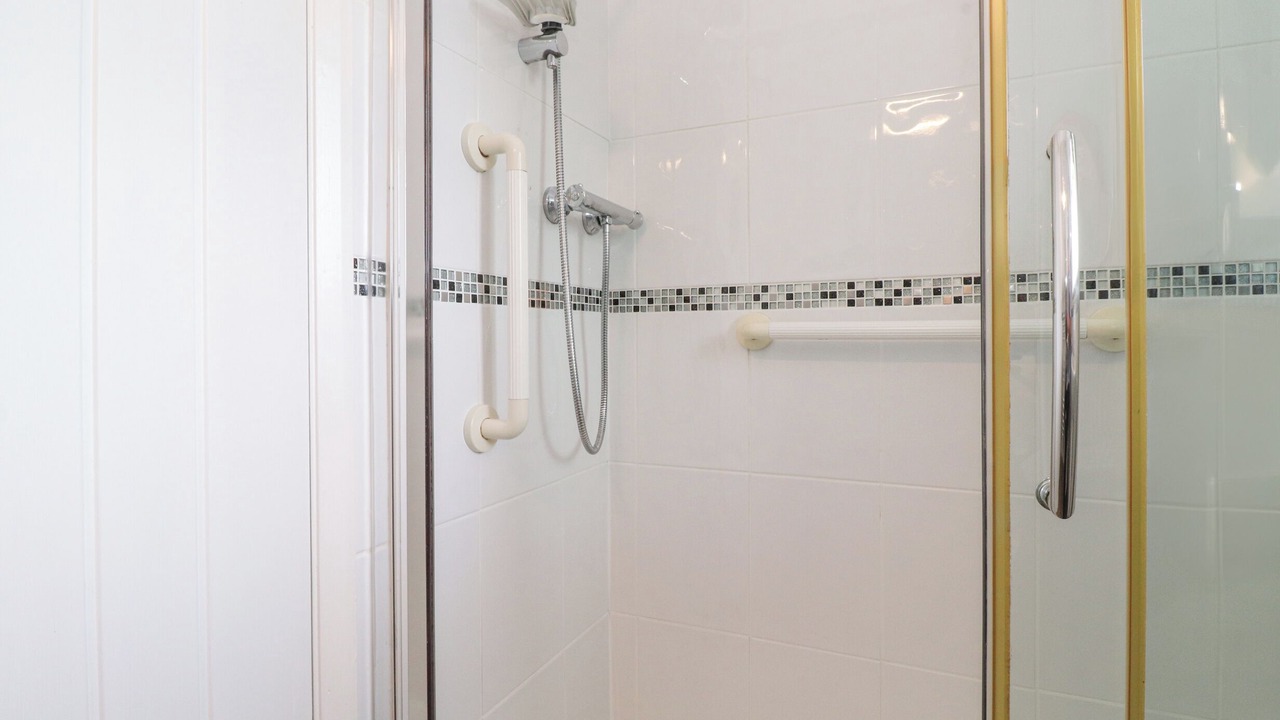 Photo of Bathroom in Staveley