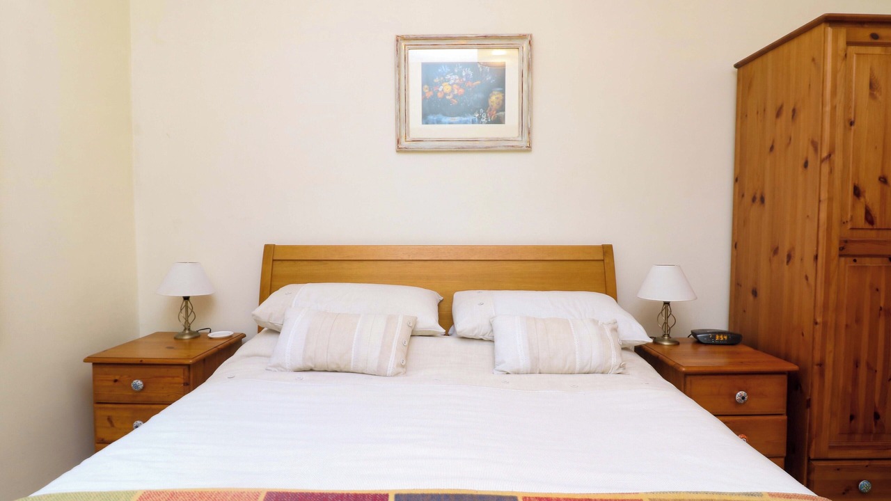 Photo of Others in Black Torrington