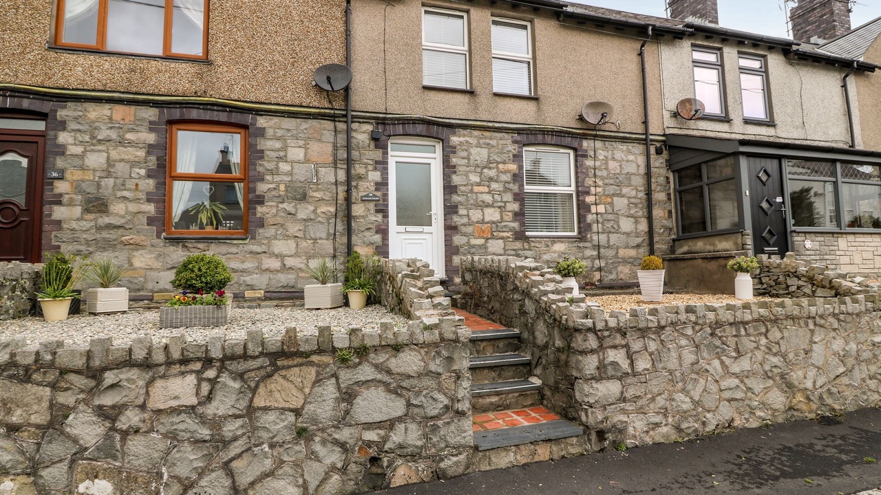 Photo of Others in Trefor