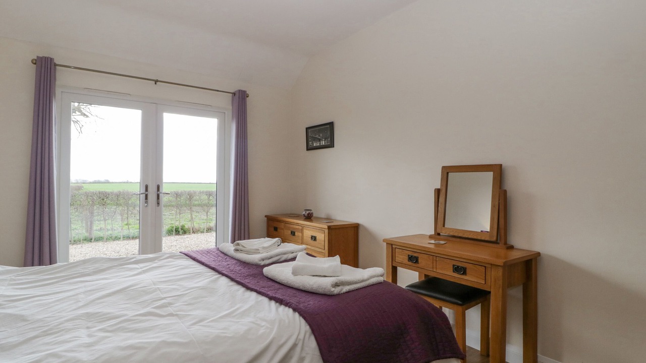 Photo of Others in Queen Camel