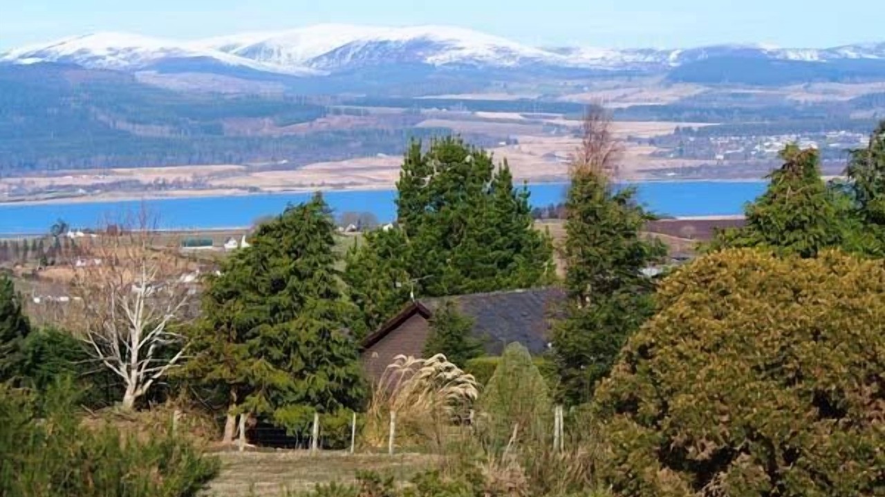 Photo of Others in Dingwall