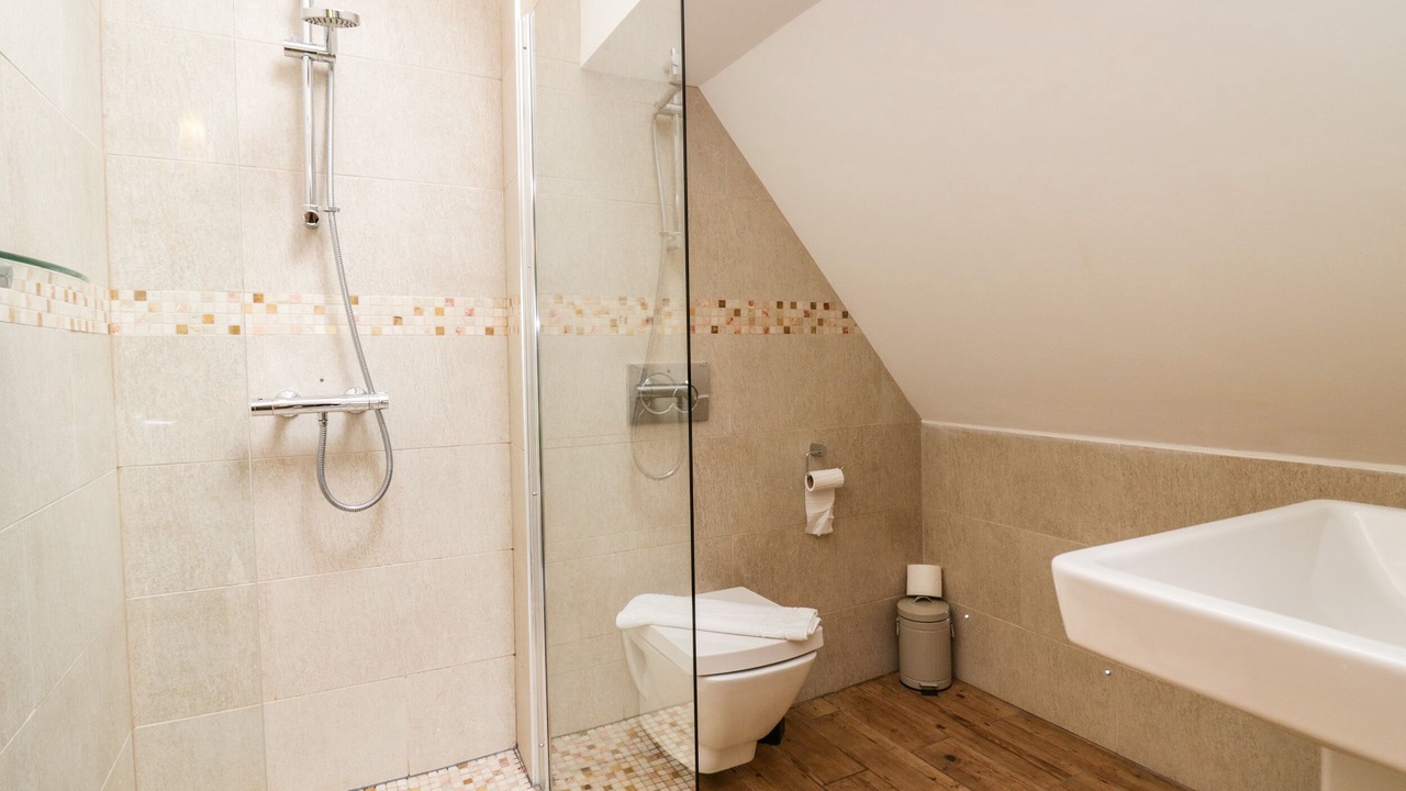 Photo of Others in Newton in Furness