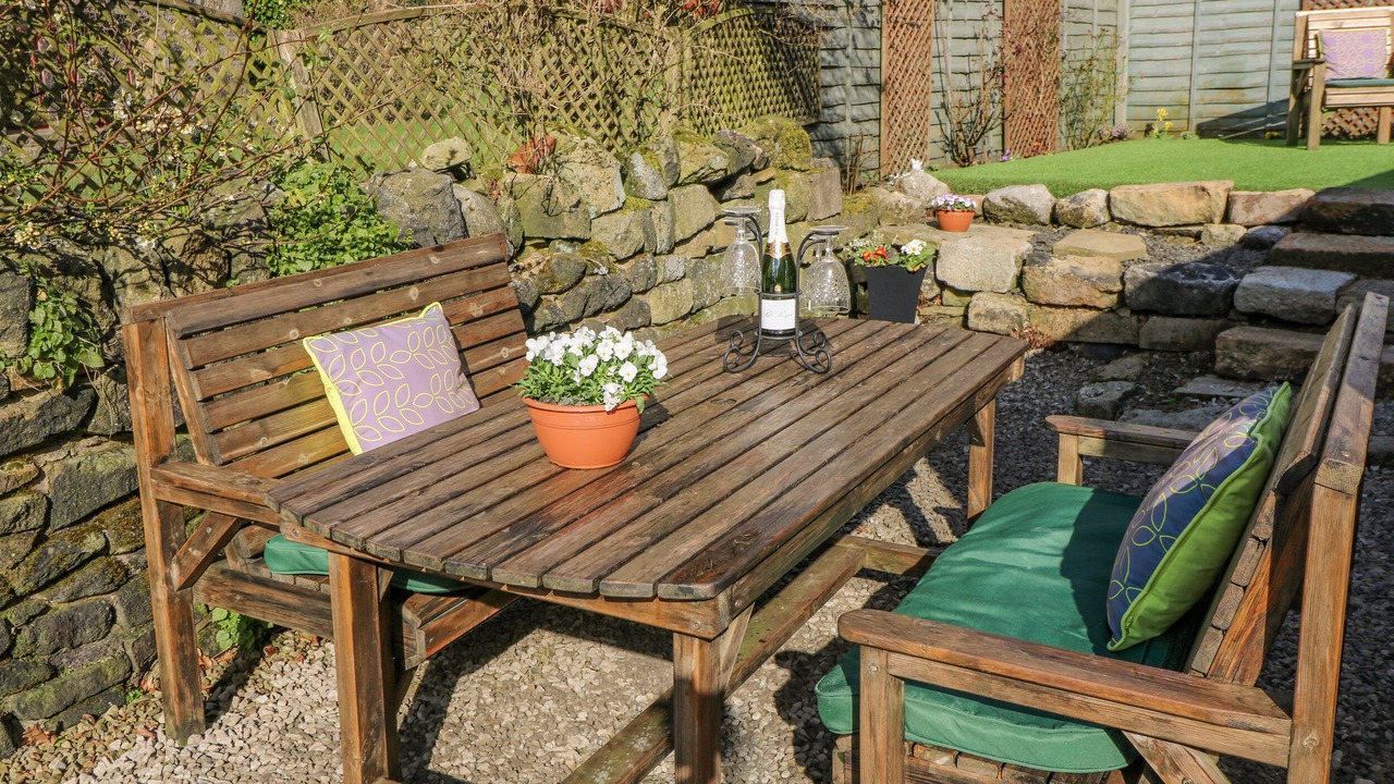 Photo of Others in Walsden