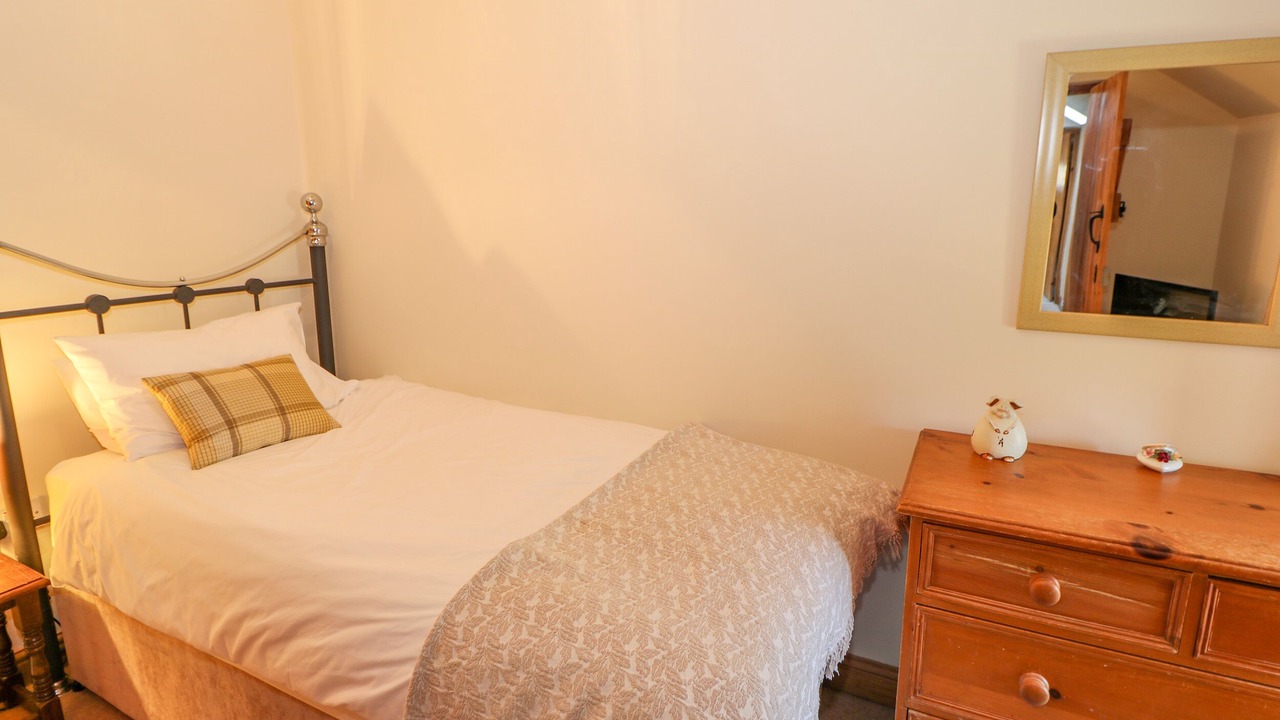 Photo of Others in Walsden