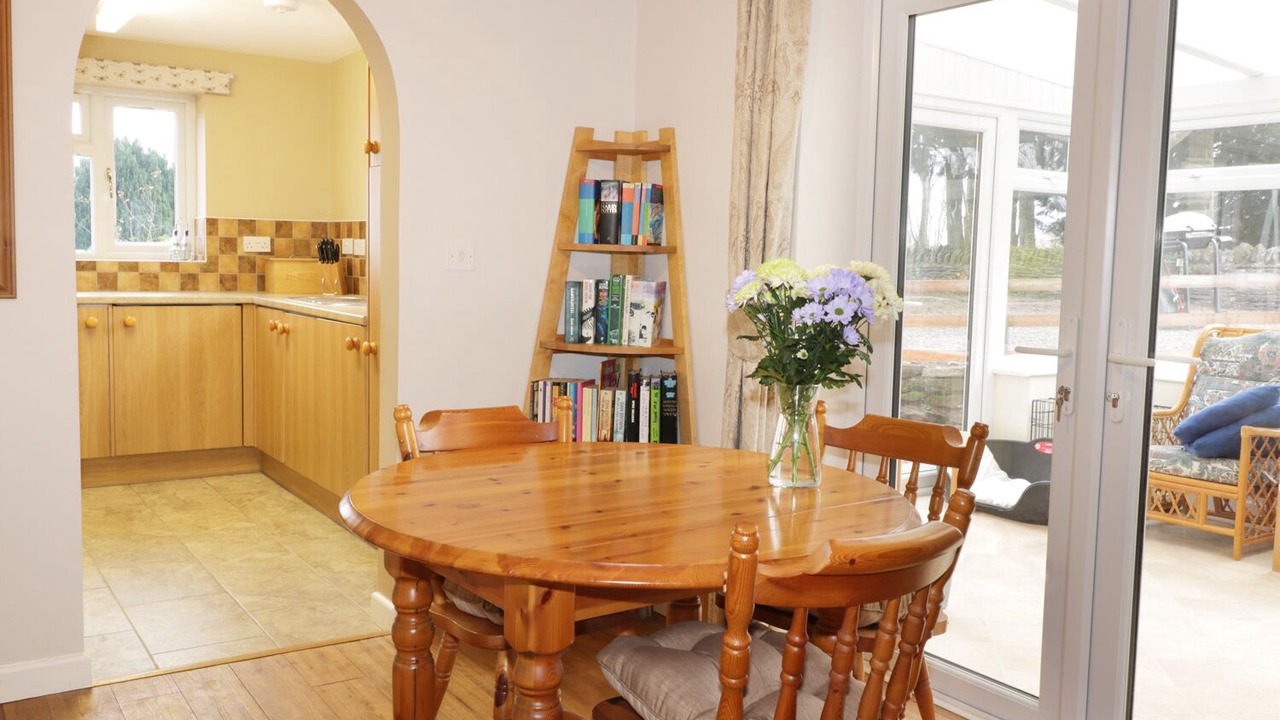 Photo of Others in Carey