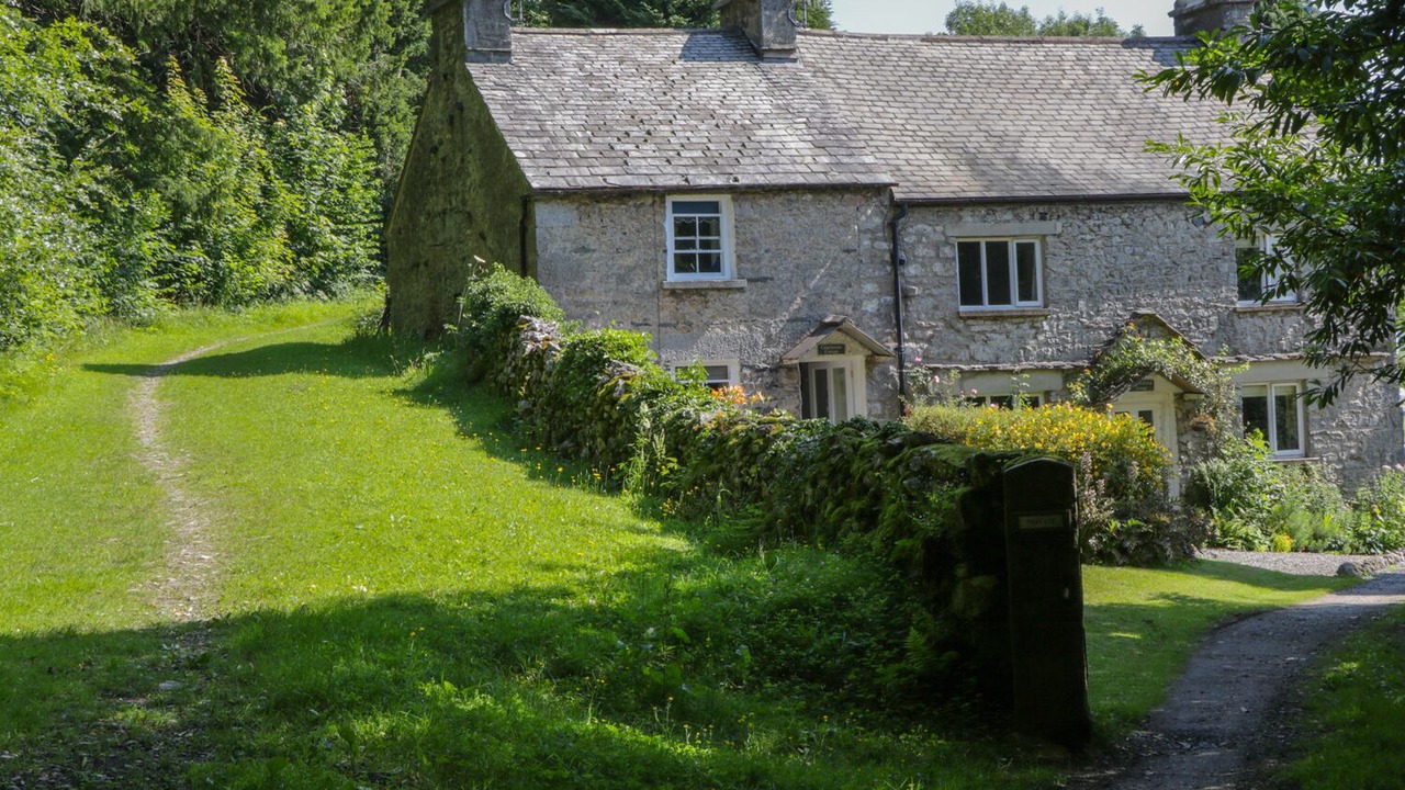 Photo of Buildings in Meathop