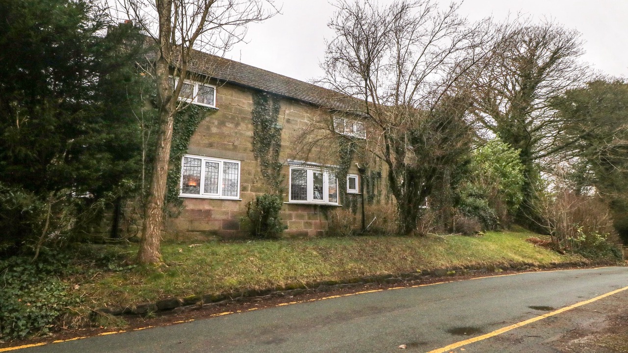 Photo of Others in Farley