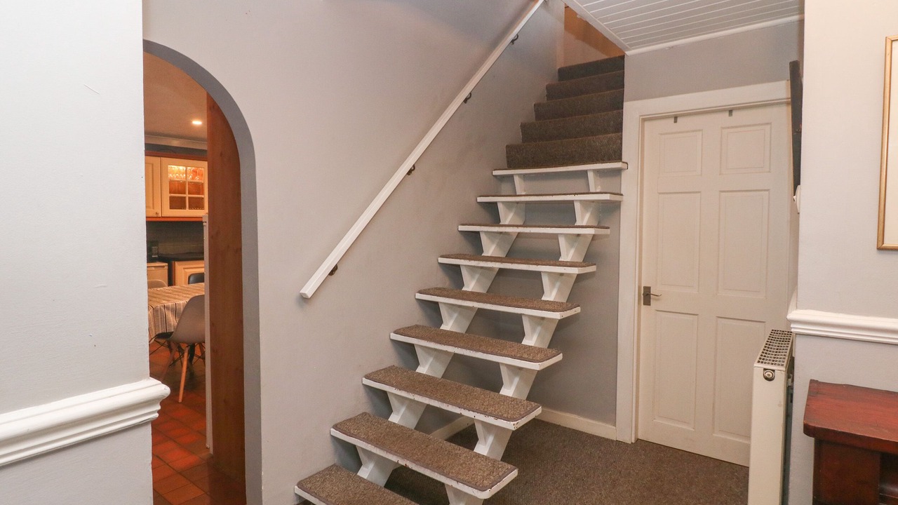 Photo of Others in Farley