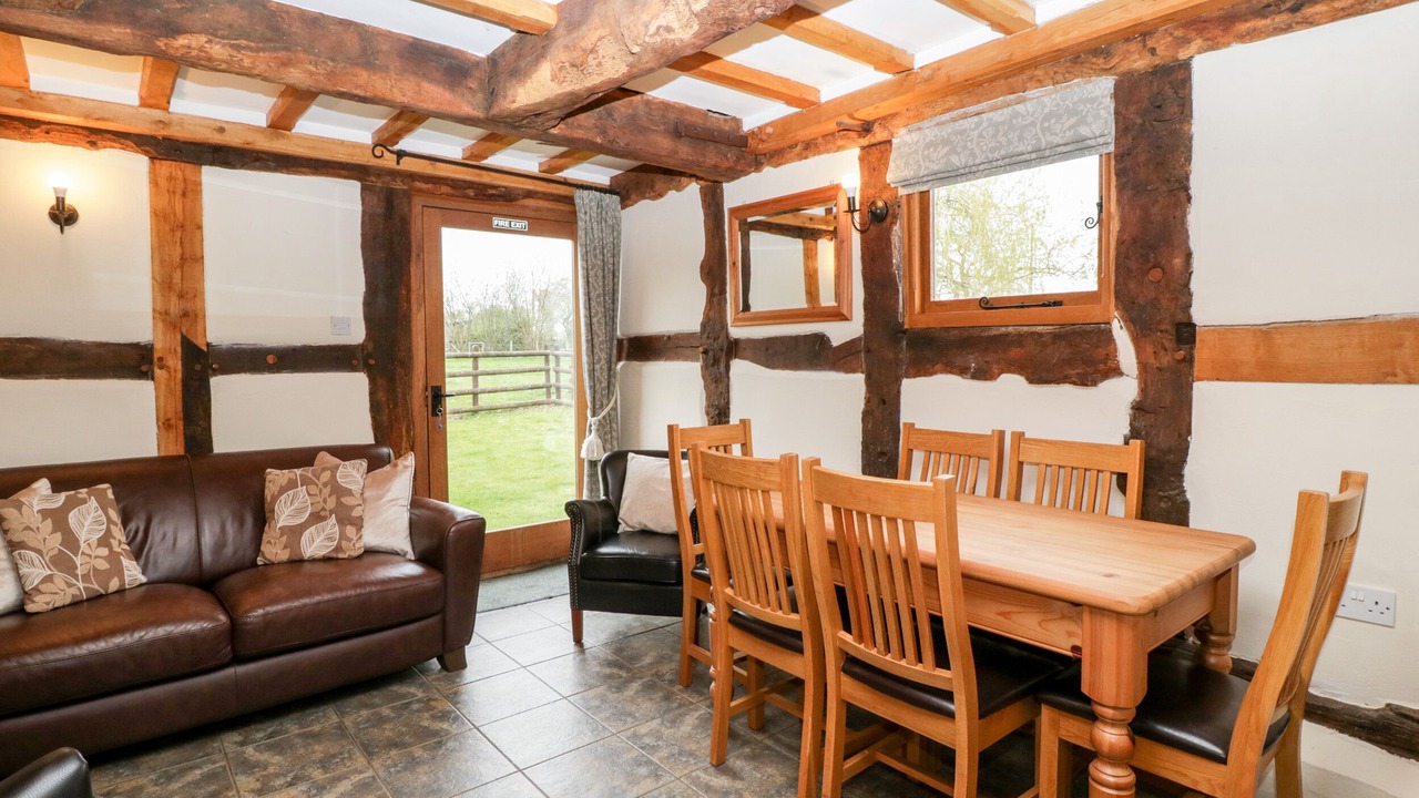 Photo of Others in Pembridge