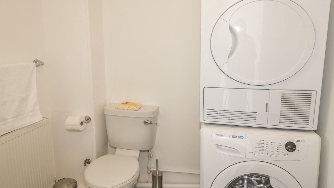 Photo of Others in Brazzacott