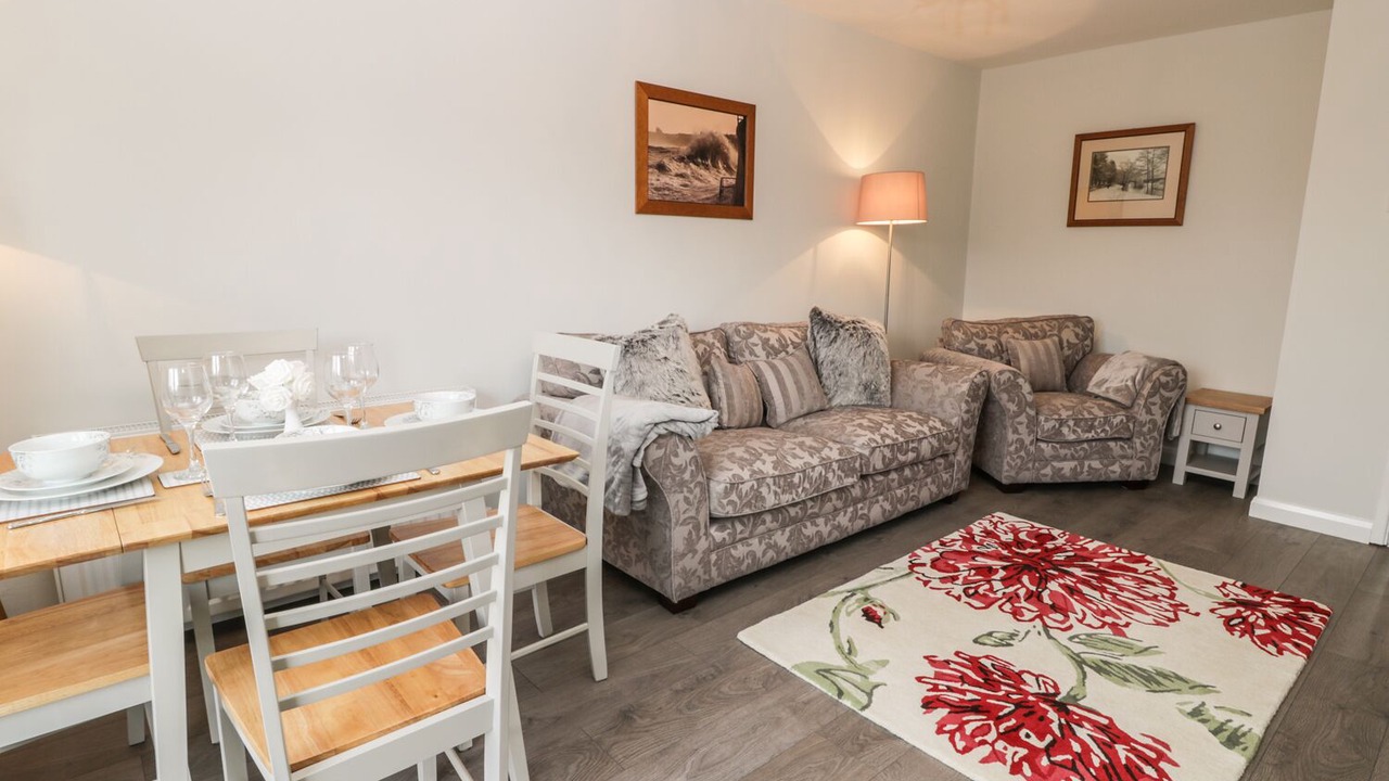 Photo of Others in Ruswarp