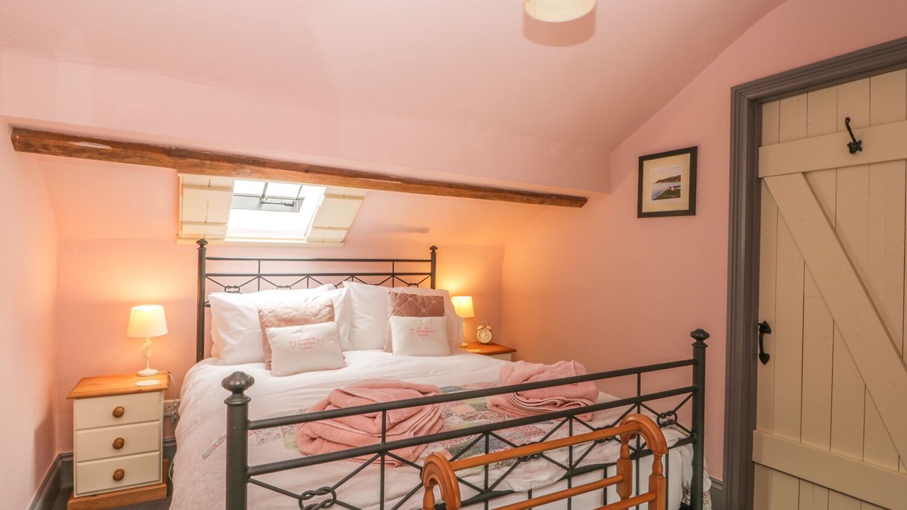 Photo of Others in Staintondale