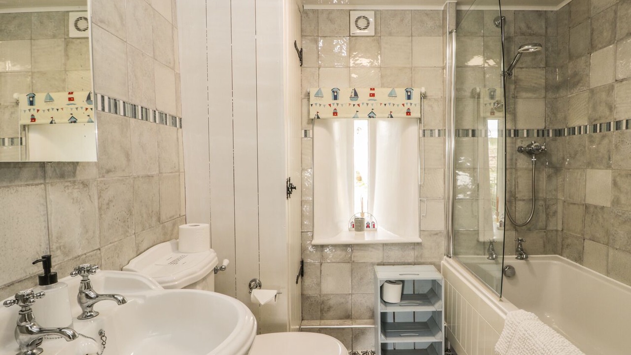 Photo of Others in Staintondale