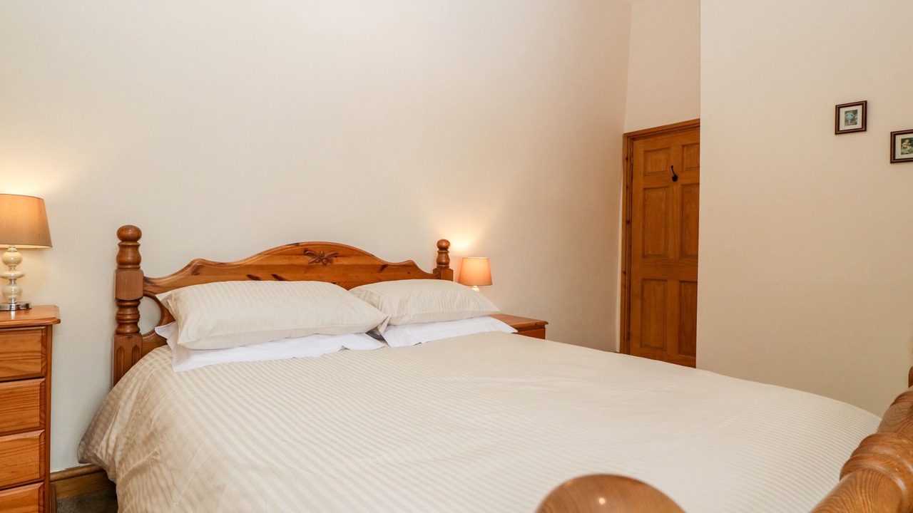 Photo of Others in North Perrott