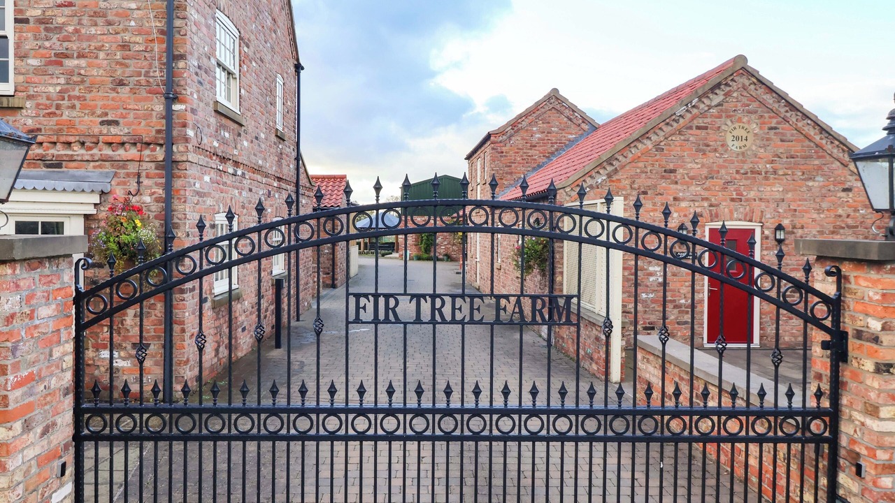 Photo of Outdoor in Dunnington