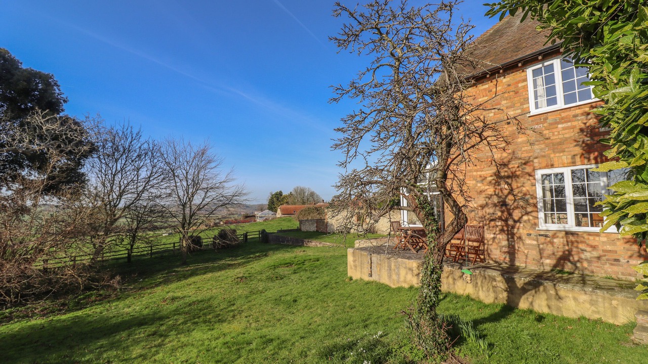 Photo of Others in Hartwell