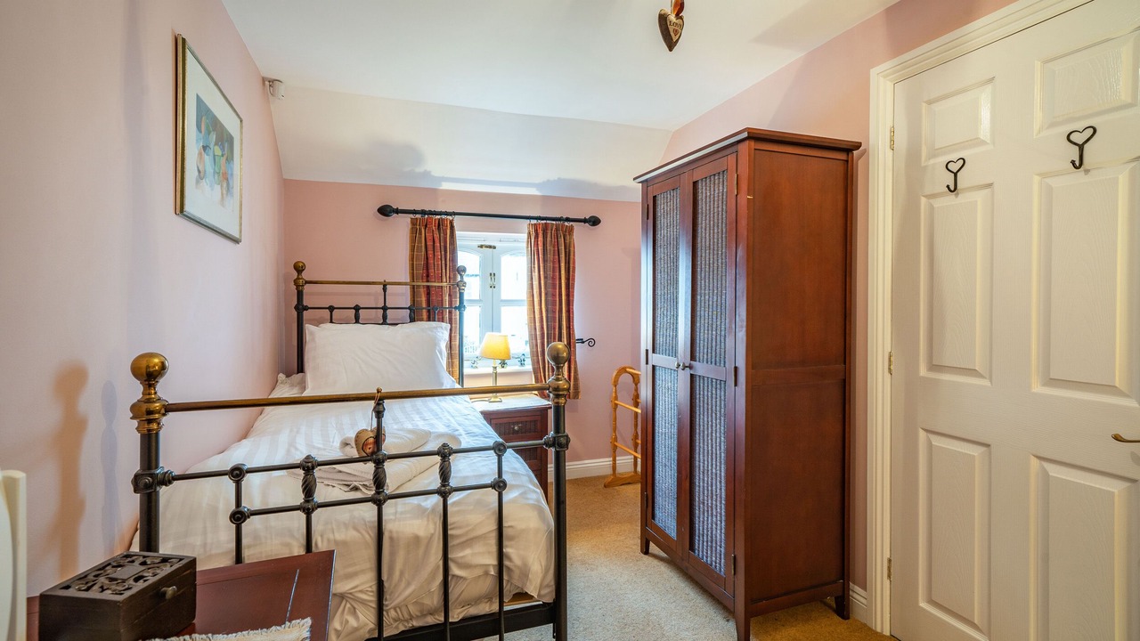 Photo of Bedroom in Cark