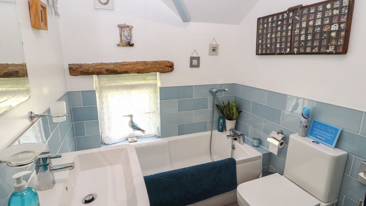 Photo of Others in Boltongate