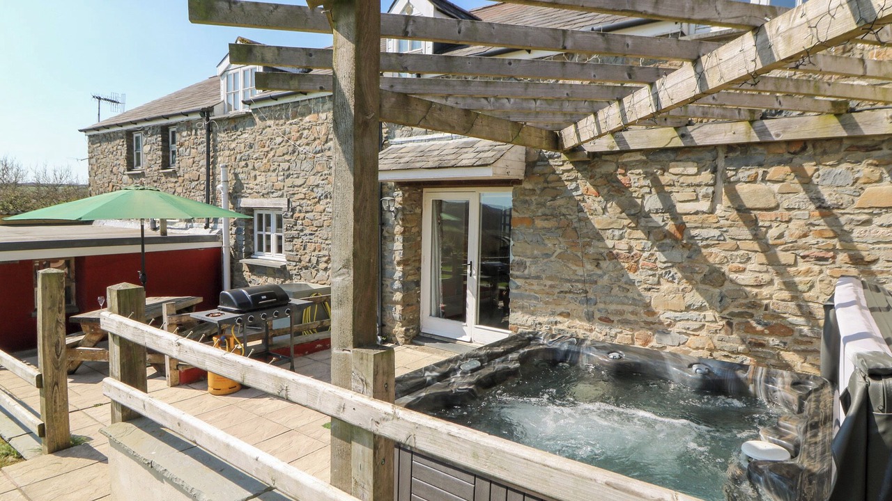 Photo of Others in Felinfach