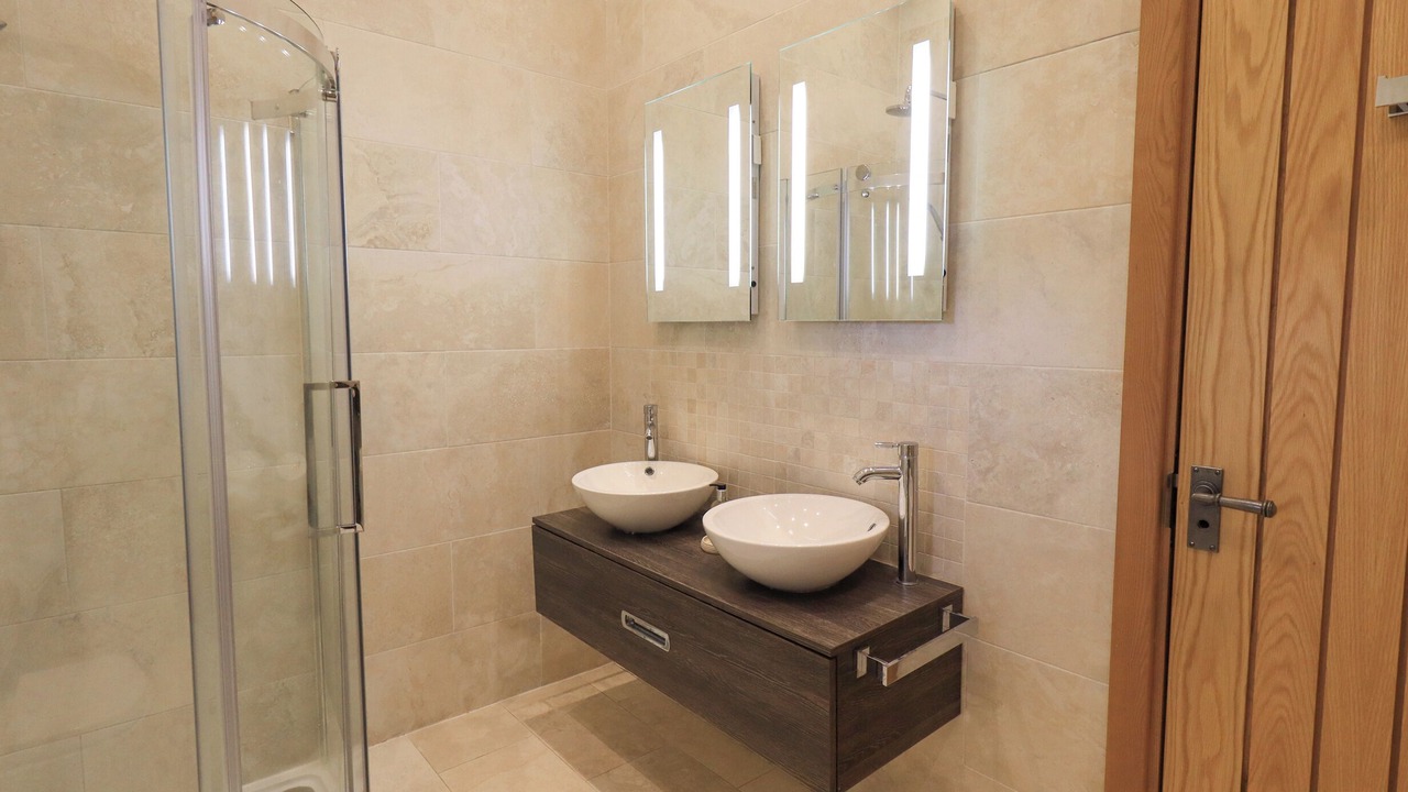 Photo of Others in Penny Bridge