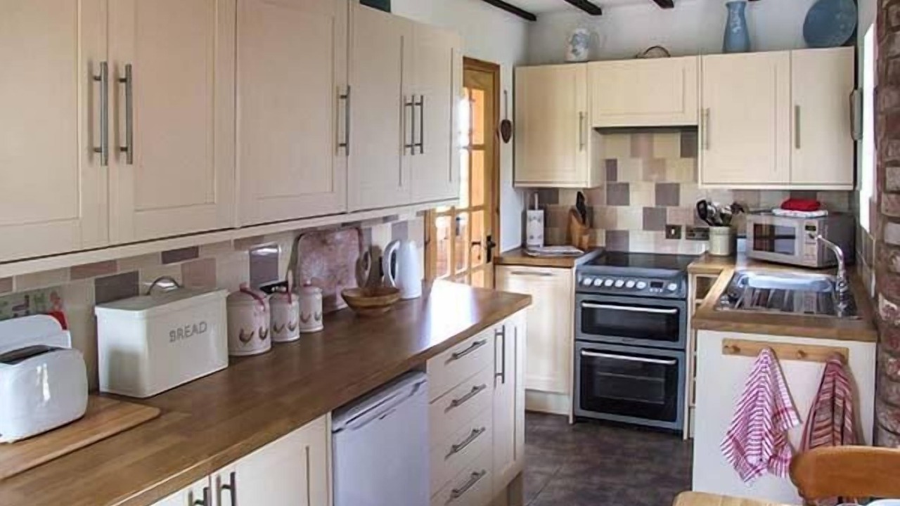 Photo of Kitchen in Napton-on-the-Hill