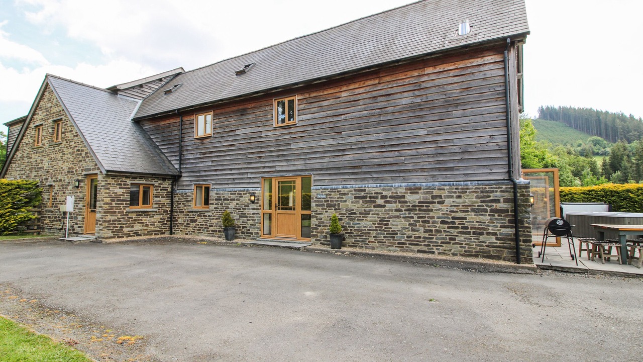 Photo of Outdoor in Tirabad