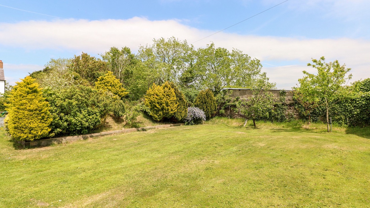 Photo of Others in St Brides