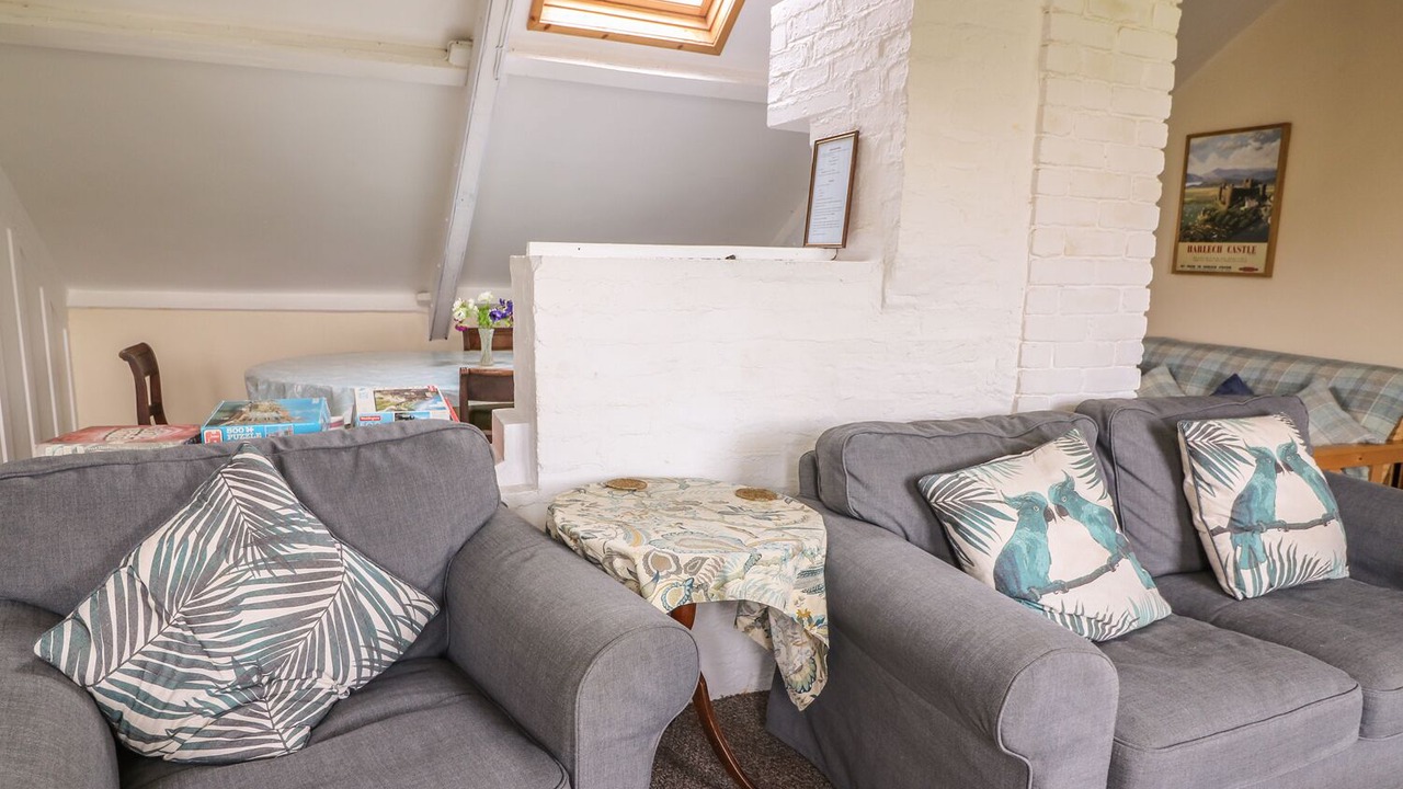 Photo of Livingroom in Llandefeilog