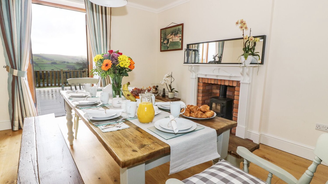 Photo of Kitchen in Rhayader