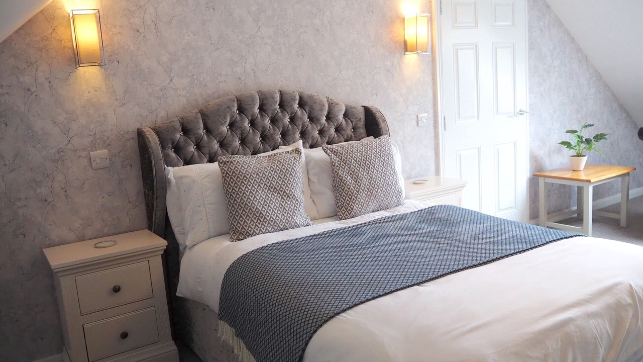 Photo of Others in Padfield