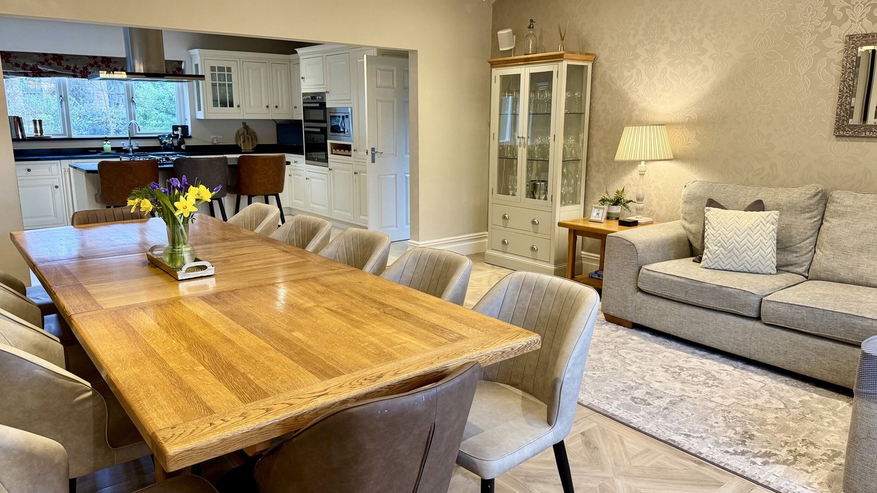 Photo of Others in Padfield