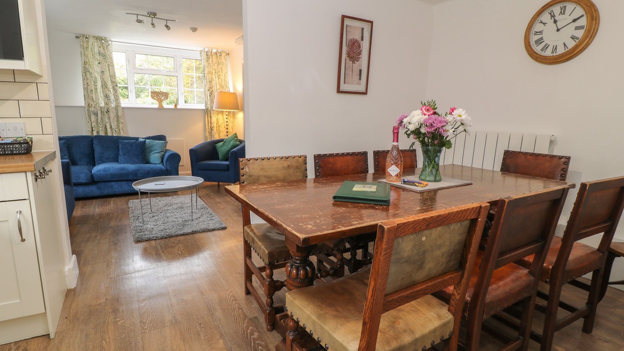 Photo of Others in Shoscombe