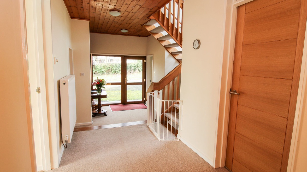 Photo of Others in Clun