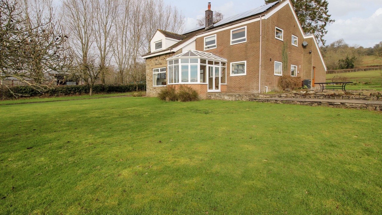 Photo of Outdoor in Clun