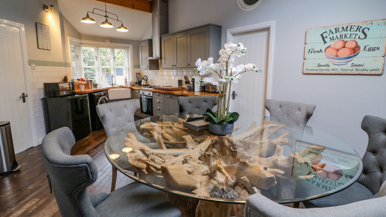 Photo of Others in Leven