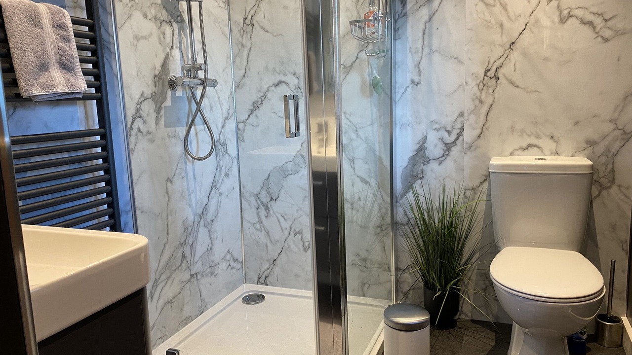 Photo of Bathroom in Llanfair Caereinion