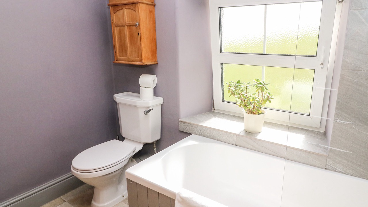 Photo of Bathroom in Flookburgh