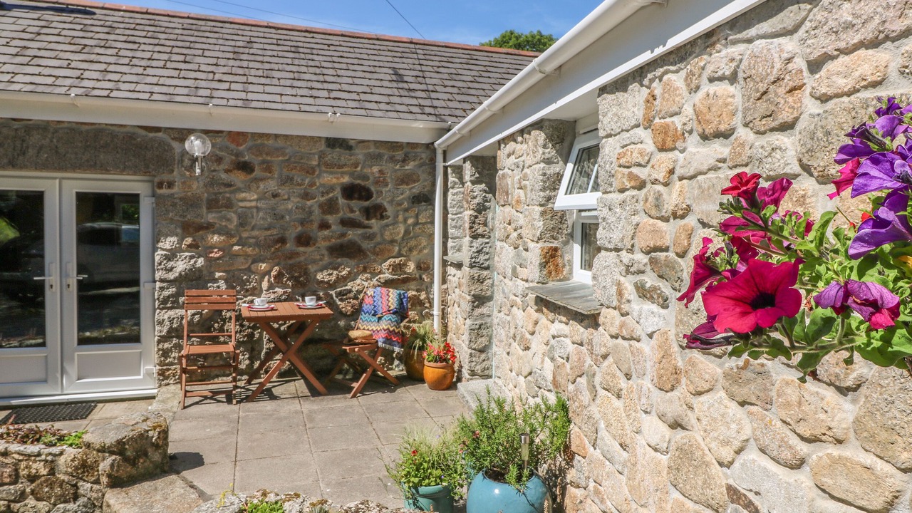 Photo of Others in Mabe