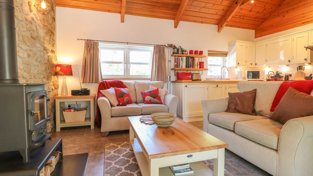 Photo of Others in Mabe