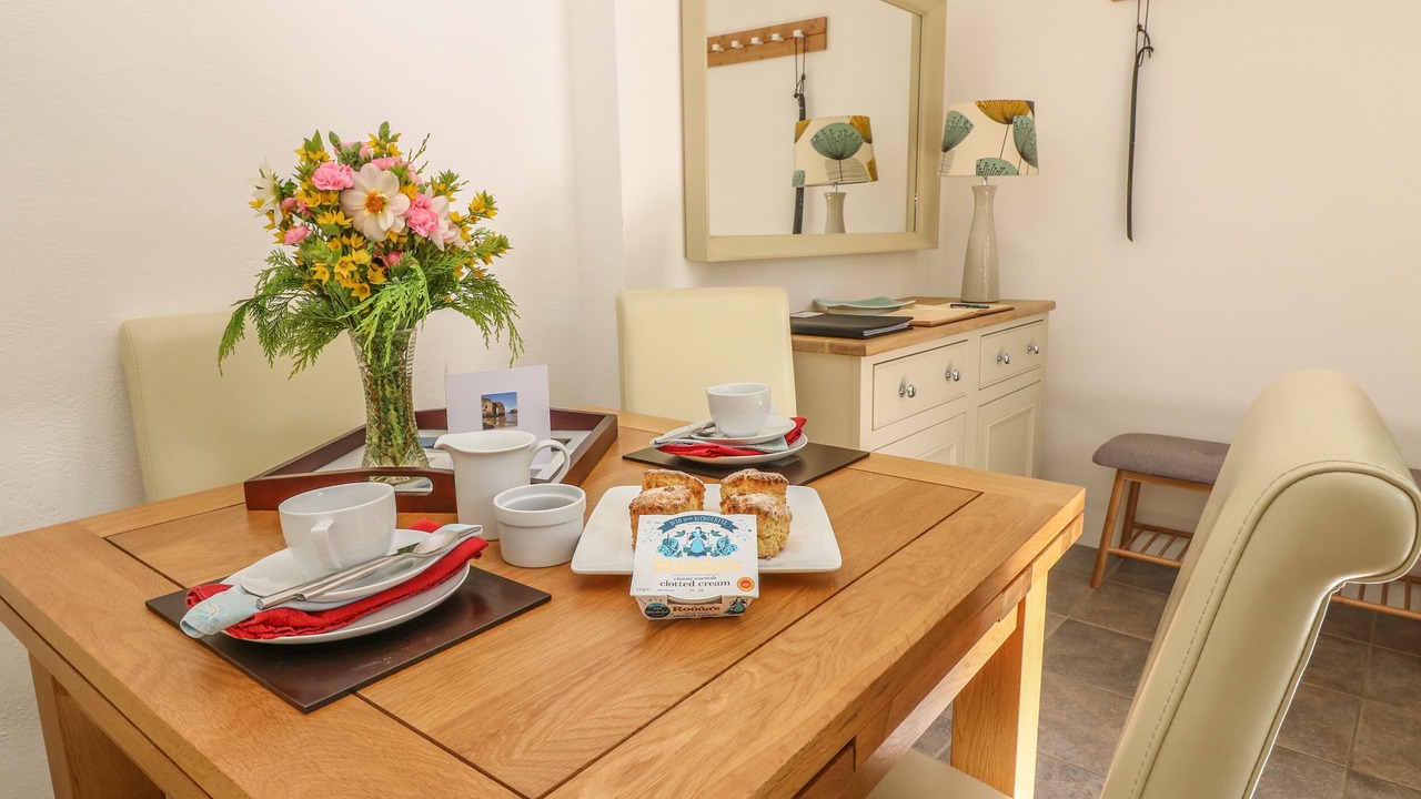 Photo of Others in Mabe