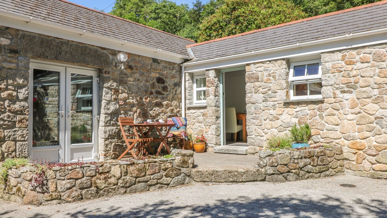 Photo of Outdoor in Mabe