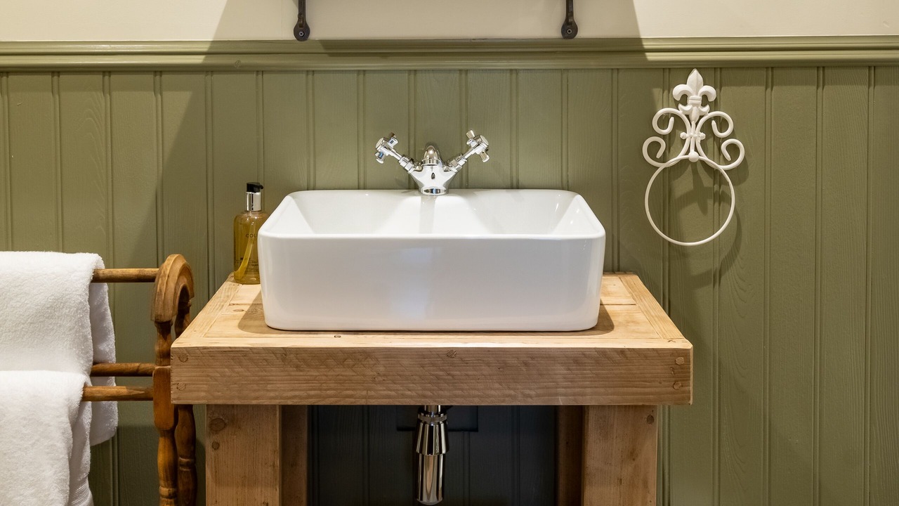 Photo of Bathroom in Drumnadrochit