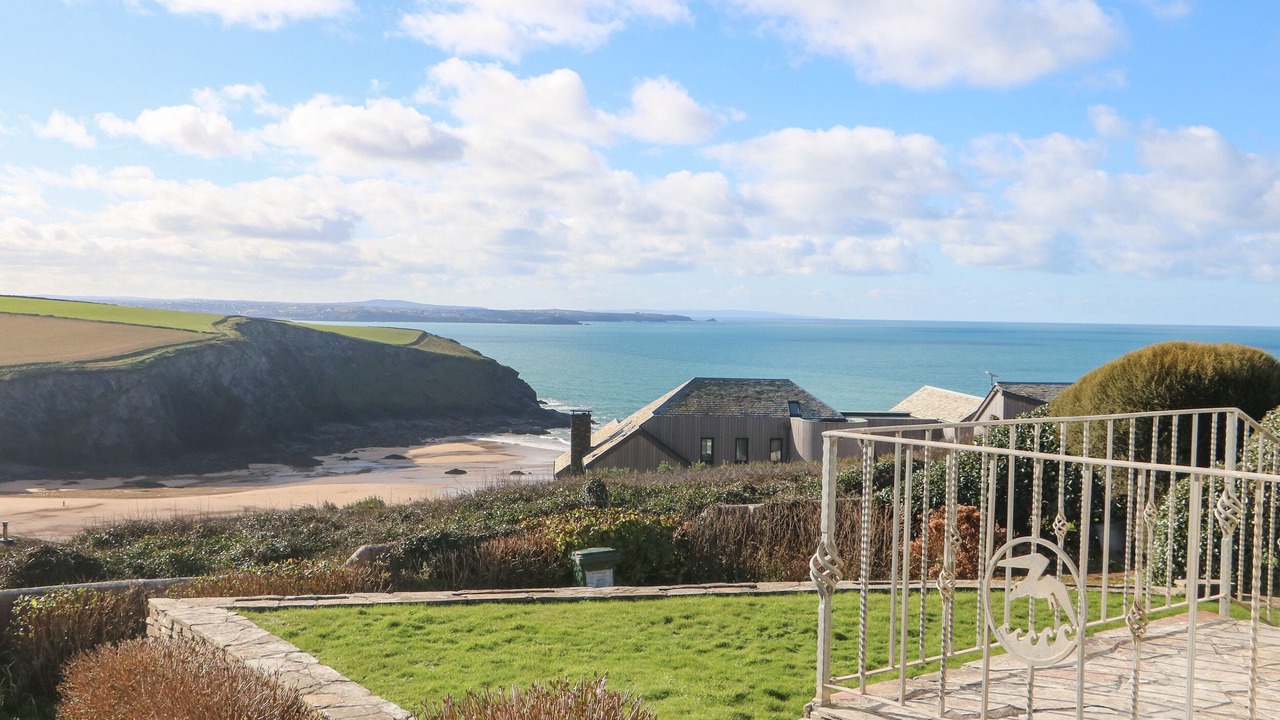 Photo of Others in Trenance