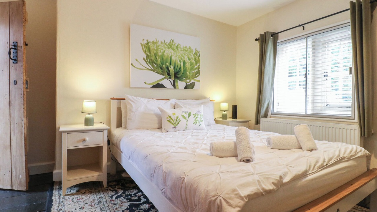 Photo of Others in Alton