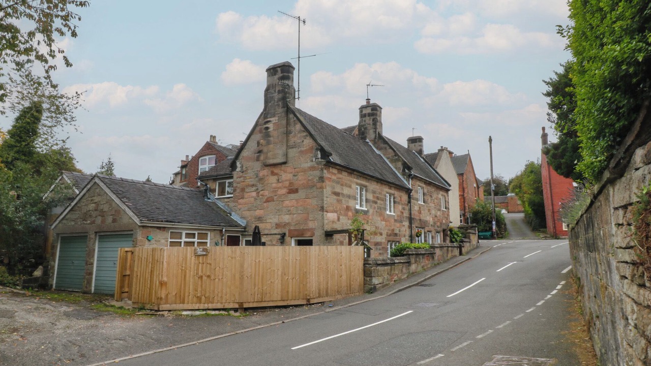 Photo of Outdoor in Alton