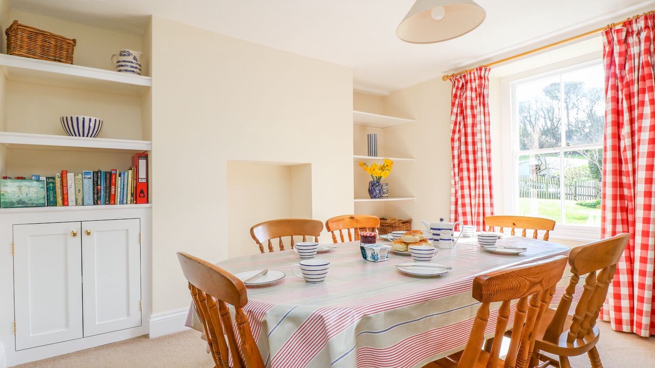 Photo of Livingroom in Mithian